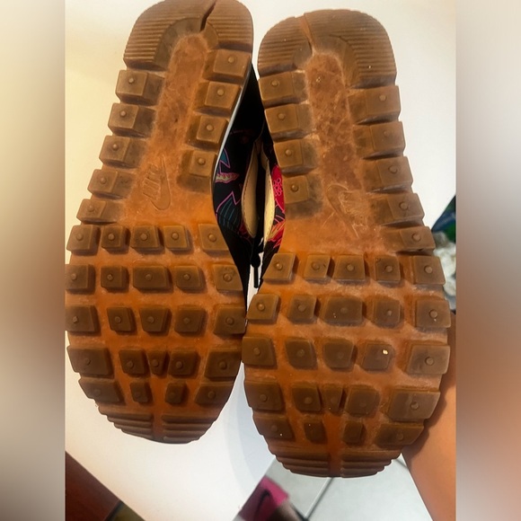 NIKE PEGASUS 83 FEMME PRINT FLORAL Sz 6.5 Runner Sneakers Vintage - Picture 12 of 12